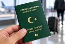 TBMM'ye sunulan yeni kanun teklifine göre, belirli şartları taşıyan 6 meslek grubuna yeşil pasaport verilmesi planlanıyor.